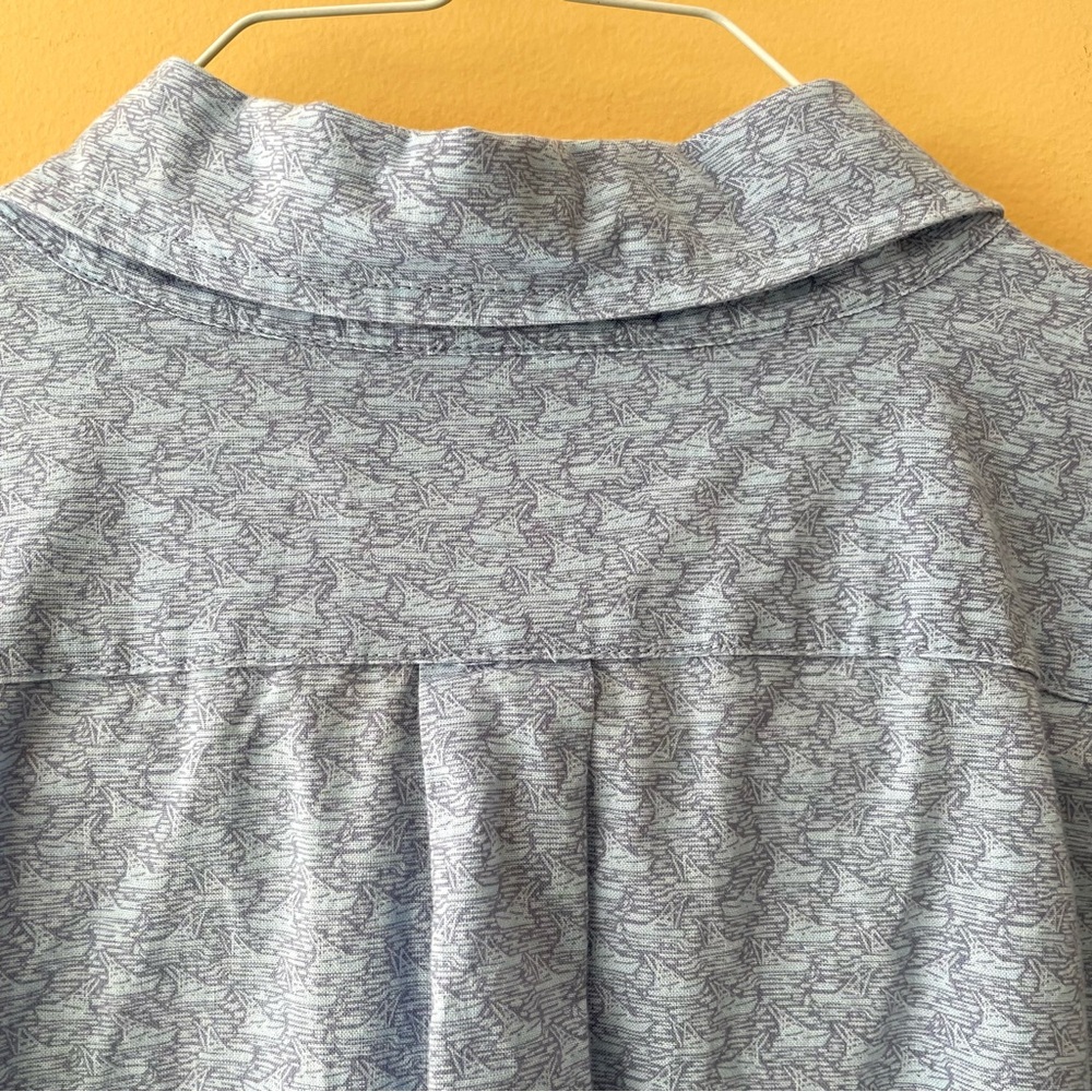 🔻LAST CHANCE🔻 VINEYARD VINES Men’s Slim Fit Murray Shirt in Blue Boat Print - Picture 6 of 6